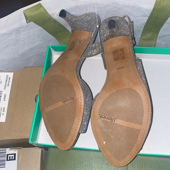 J. Renee Sz 9.5 N Narrow Slingback Peep Toe Metallic Silver Sparkle - Picture 6 of 6